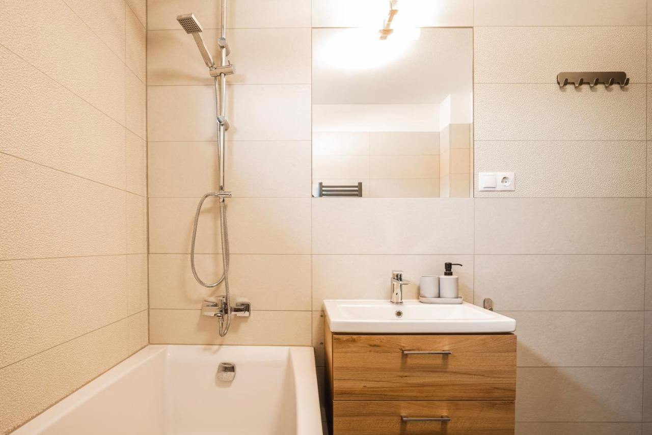 Bazalt Apartments Miercurea Ciuc Luaran gambar